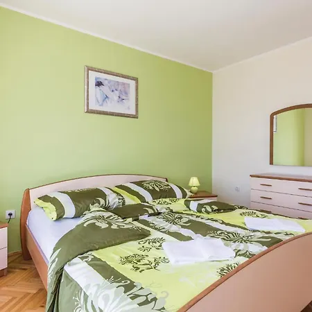 Appartamento 2 Bedroom Gorgeous In
